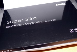 ANKER Super-Slim Bluetooth Keyboard Coverのパッケージ表